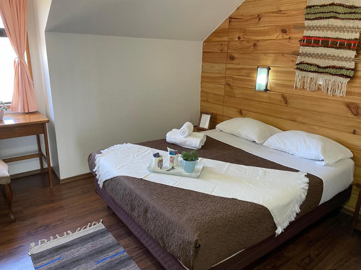 Habitacion Privada - Cama Matrimonial Hotel Puerto Varas Kültér fotó